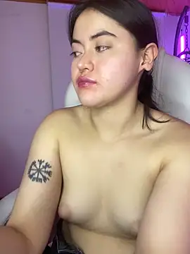 Camila pinkk online show from April 10, 1:50 pm