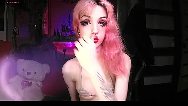 Ink  pleasure online show from October 1, 2:16 am