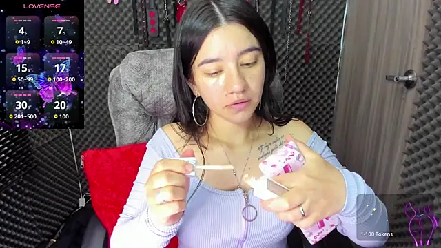 lilihot  online show from October 14, 3:36 pm