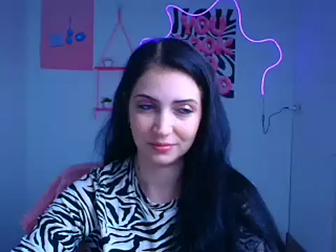 Snapshot of Amalia_amor chatting on October 21, 11:47 am Amalia amor online show from October 21, 11:47 am