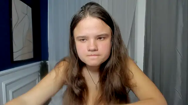 AdeleCruz online show from April 8, 12:29 pm