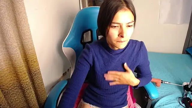 Snapshot of Aleska_Miami chatting on October 27, 2:01 pm Aleska Miami online show from October 27, 2:01 pm