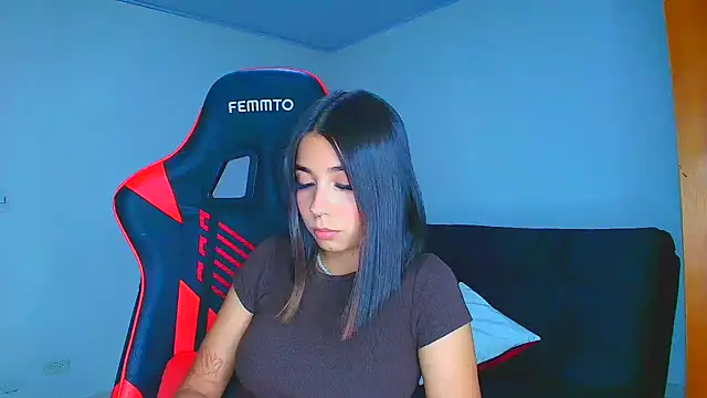 Rousse violett online show from December 15, 1:55 am