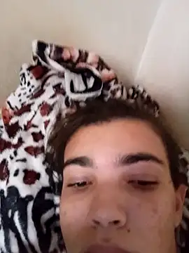 oliveira k online show from March 29, 8:08 pm