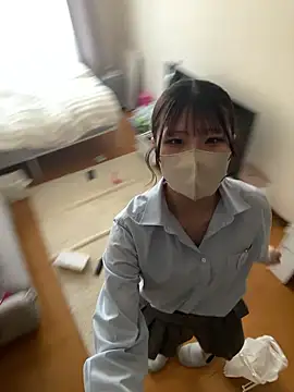 sakuchaaa 2525 online show from May 6, 8:07 am