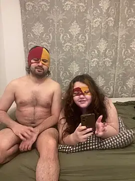 Patpatpatcift online show from August 7, 8:05 pm