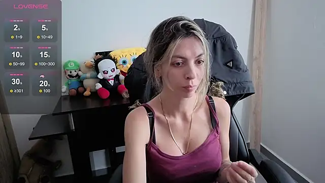 Princezzlove3 online show from March 17, 8:35 pm