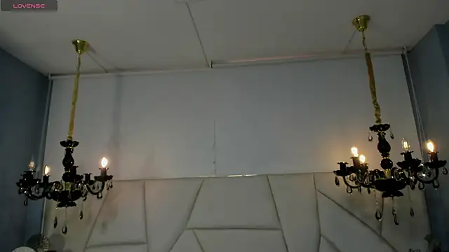 Aitana Hilton  online show from November 10, 11:38 am