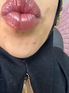 zahra Jalid online show from February 4, 10:46 pm