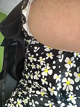 zahra Jalid online show from November 28, 11:52 pm