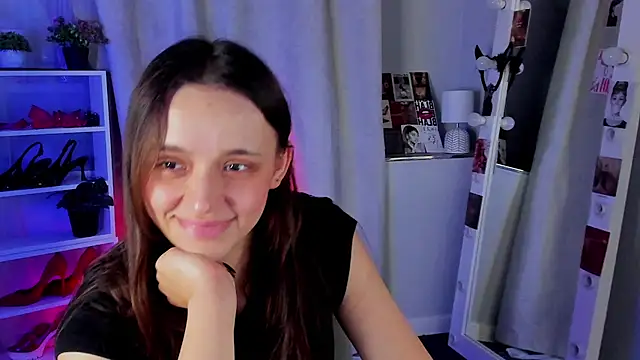 Sahara Shields online show from October 7, 10:30 am