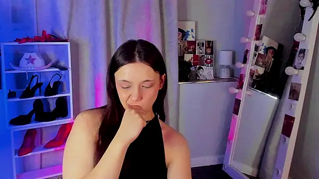 Sahara Shields online show from March 11, 9:13 am