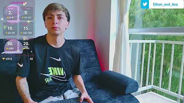 ethan and ava online show from October 24, 12:56 pm