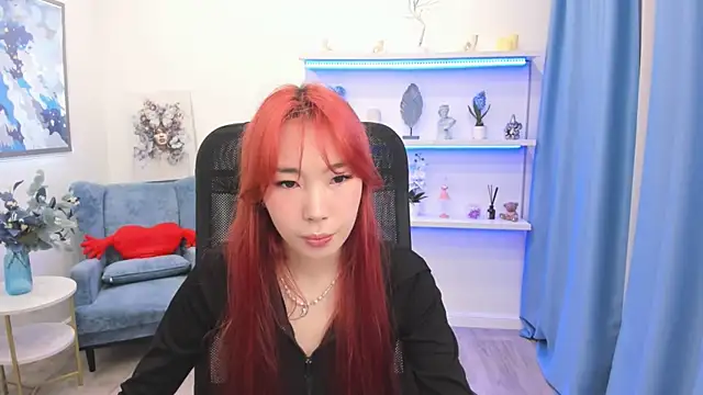 AnnaReyla online show from April 9, 7:19 pm