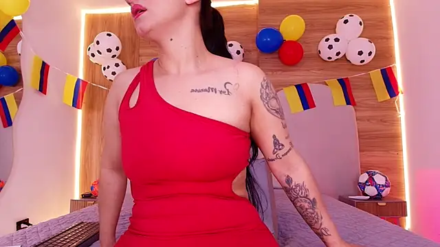 Auroraa miller online show from June 23, 3:04 am