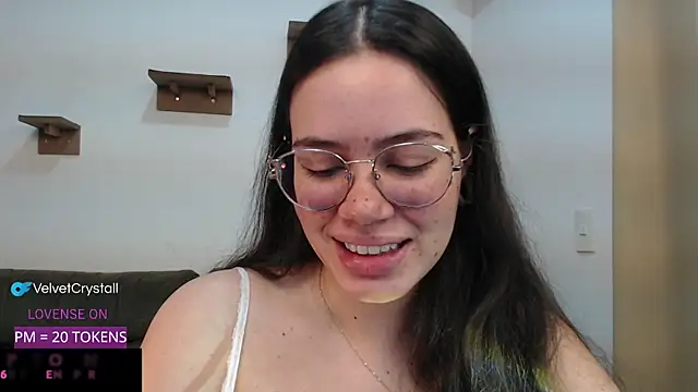 crystalll room online show from September 19, 4:22 am