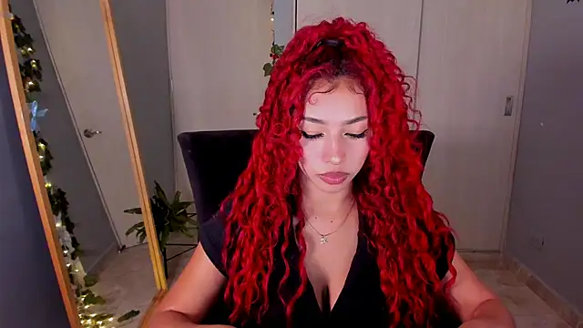 Curly915 online show from September 14, 12:30 am