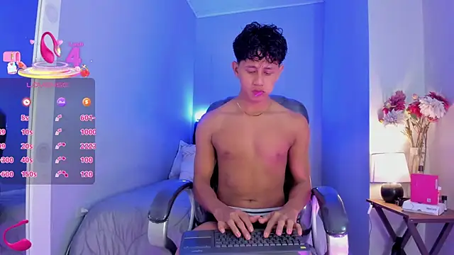 Dawn16  online show from December 19, 9:40 pm