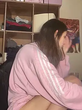 Snapshot of mollyEXD chatting on September 25, 2:27 pm mollyEXD online show from September 25, 2:27 pm