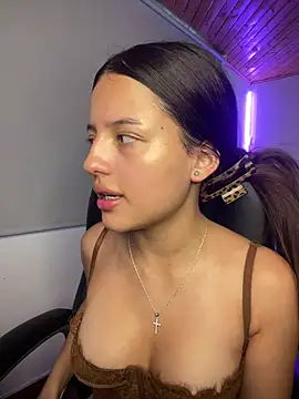 Sofia18 pinkk online show from February 18, 10:09 pm