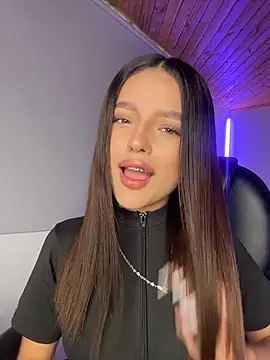 Sofia18 pinkk online show from February 24, 9:57 pm