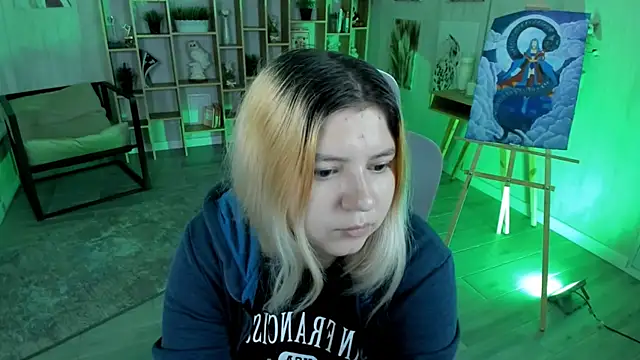 DiaAngell online show from September 10, 4:40 pm