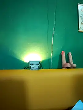 ilonna2025 online show from November 13, 5:39 am