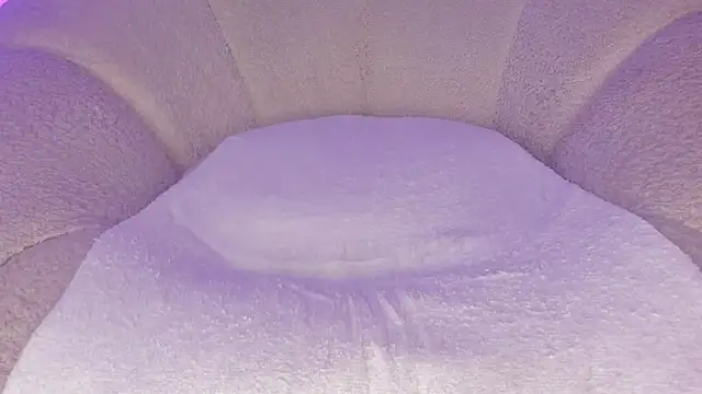 cutte hanna18 online show from December 3, 7:05 pm