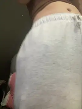 viktoria davis  online show from March 3, 12:16 am