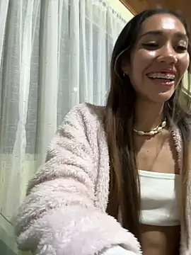 zoe storm online show from June 4, 12:49 am