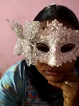 Snapshot of Tamil_queenbaby chatting on September 15, 1:47 am Tamil queenbaby online show from September 15, 1:47 am
