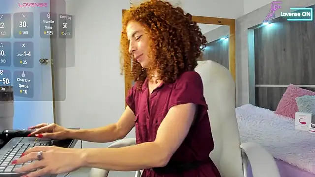 Bryna  online show from November 27, 4:48 am