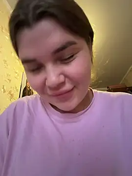 ella zzz online show from April 10, 4:02 pm