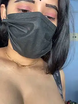 Snapshot of Hot_honey77 chatting on October 25, 5:42 pm Hot honey77 online show from October 25, 5:42 pm
