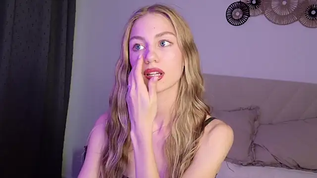 GabriellaOlsen online show from July 16, 5:39 pm