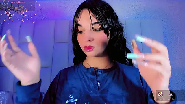 Angeles Busst online show from September 22, 8:40 pm