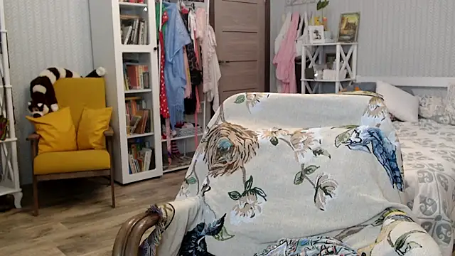 Soffya Soy online show from May 31, 6:42 pm