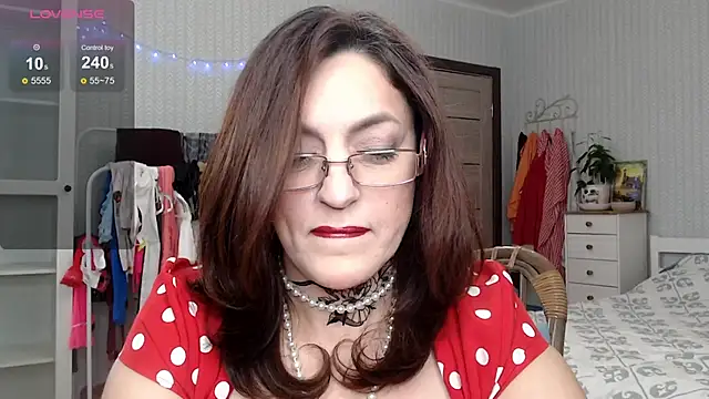 Soffya Soy online show from December 5, 10:16 am