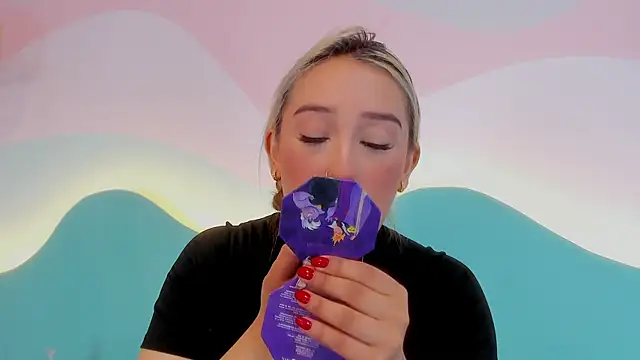 Lannajansen online show from February 13, 2:30 pm