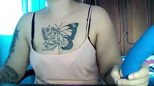 Snapshot of bunnyfox420 chatting on October 21, 3:49 pm bunnyfox420 online show from October 21, 3:49 pm