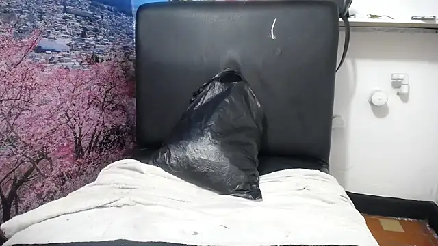 susy pervertt online show from December 20, 3:49 pm