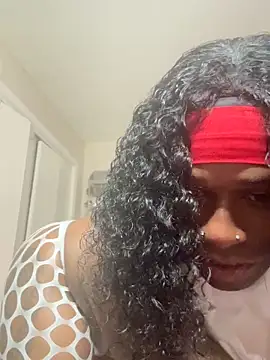 Leeleethafreakk online show from March 6, 8:42 am