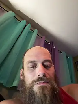 FeelingUnwanted online show from November 5, 2:06 am