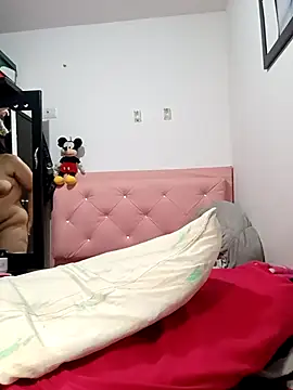 kelmont online show from September 30, 2:17 am