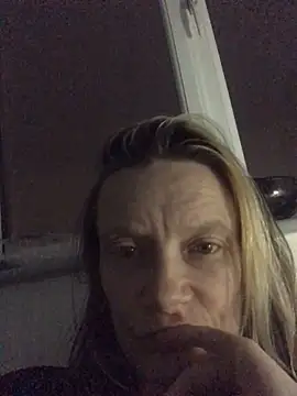 MissAmber21 online show from March 27, 3:08 am