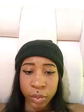 Zaira Rose  online show from March 21, 4:28 am