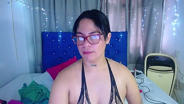 hornny cougar online show from March 26, 8:10 pm