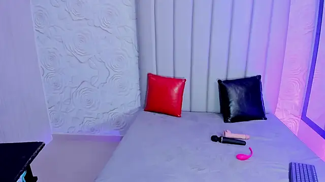 BlondieCutee online show from March 20, 1:54 am