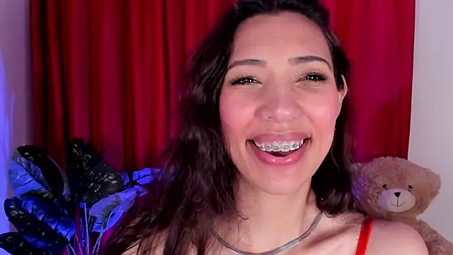 Miss veronicaa2 online show from October 28, 1:39 pm