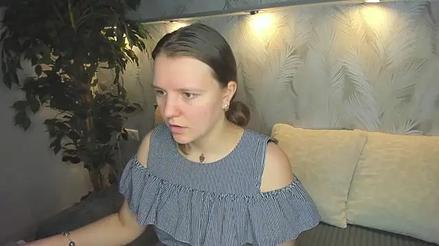 Jenny Jimmy online show from June 16, 9:54 am